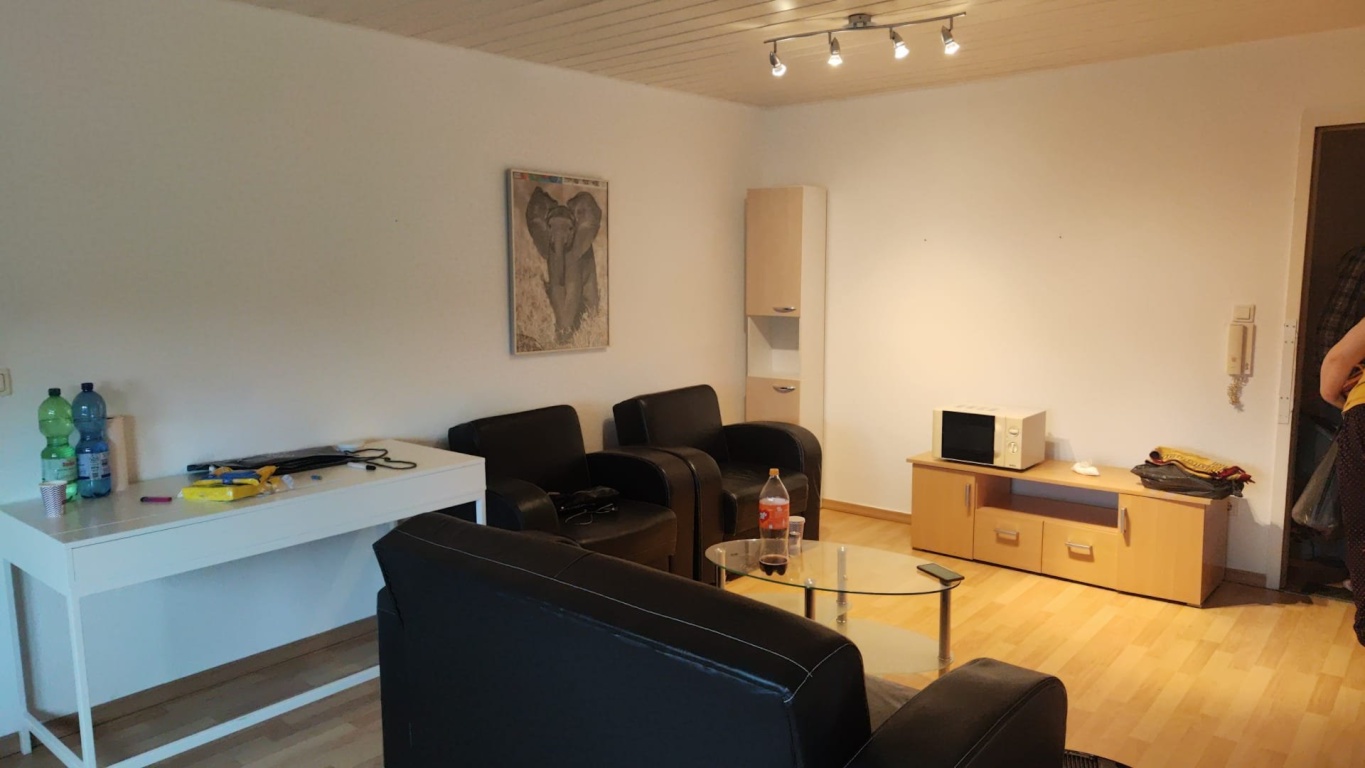 Möblierte 1,5-Zimmer-Wohnung in Paderborn/Sande – ab September verfügbar – Weisgutstraße 18, 33106 Paderborn Sande – Vorschaubild 2