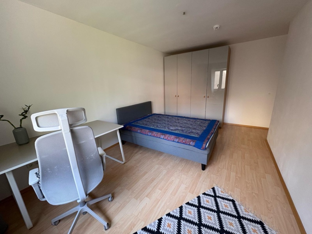 WG-Zimmer Neuhausen-Nymphenburg Hirschbergstraße 40 - Bild 2