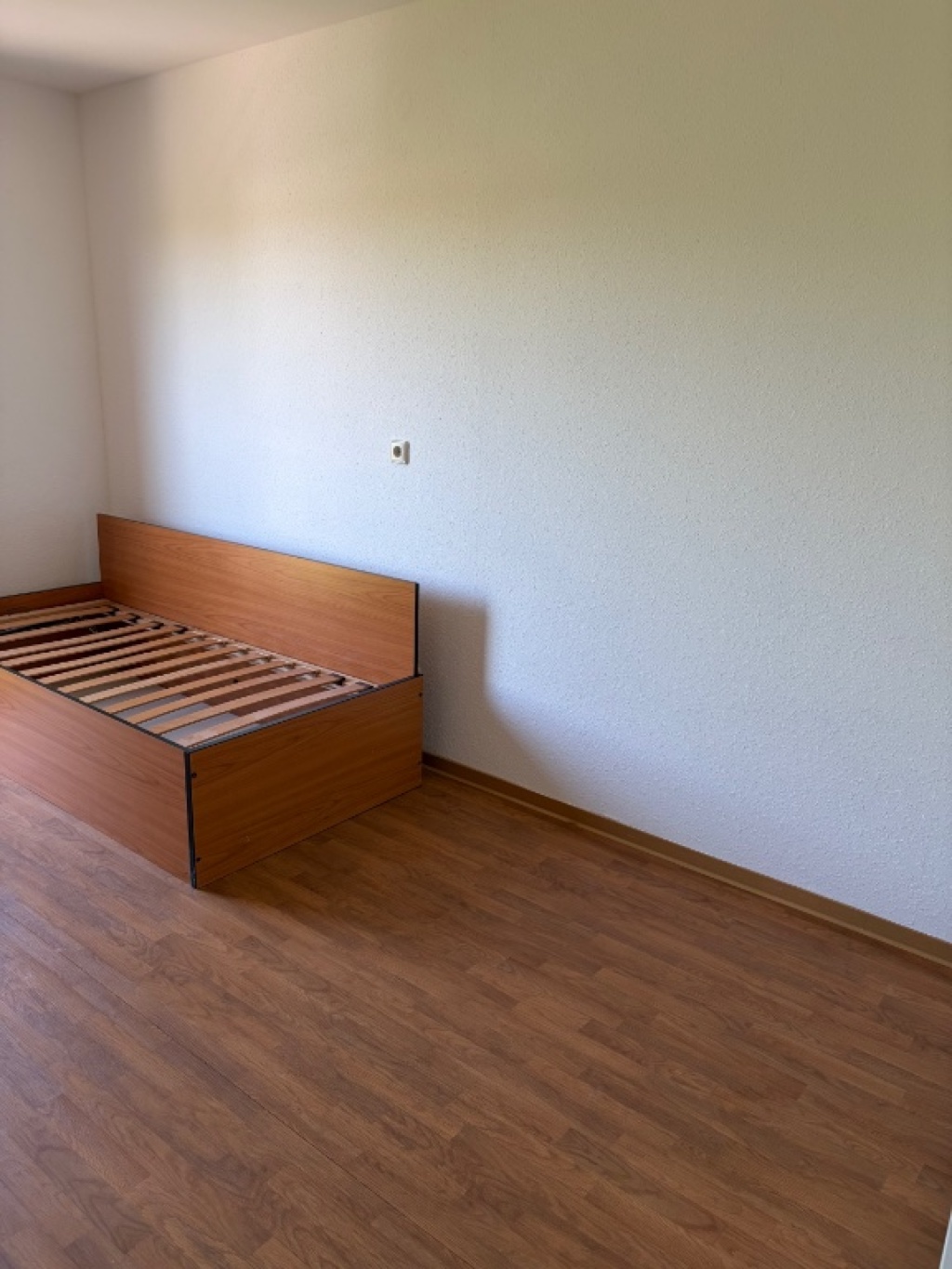 Studio Apartment in bester Lage (nähe Uni, Hbf, Hochschule) mit Küche - für Studenten – 68199 Mannheim Neckarau – Vorschaubild 3