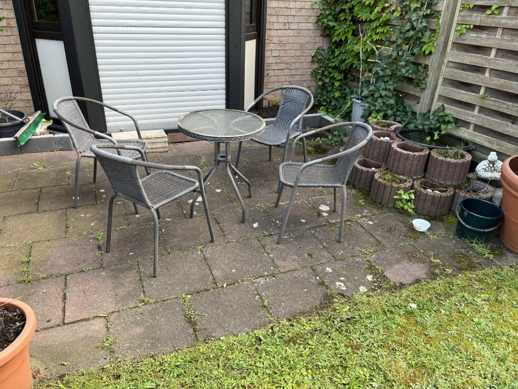 Ab 1.11.: Schöne 1-Zimmer Wohnung mit Gartenterrasse, Küchenzeile, Tiefgaragenstellplatz in Nähe Uniklinik – 40225 Düsseldorf Bilk – Vorschaubild 2
