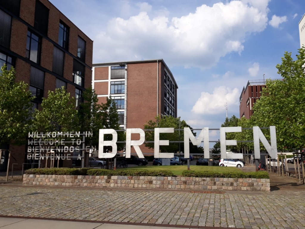 Beautiful 2-room apartment for temporary use (from end of Sept/ Oct/ Nov/ Dec for several months) – Columbusstraße 46, 28217 Bremen Bremen – Vorschaubild 15