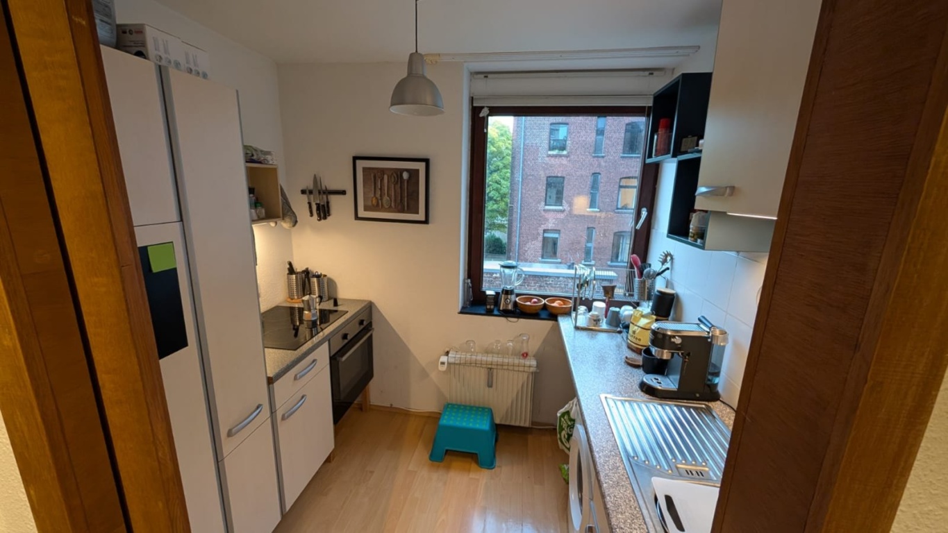 Sehr schöne und gut geschnittene 1 Zimmer Wohnung Köln Mülheim Altbau SAE Schule – Bergisch Gladbacher Str. 73, 51065 Köln Mülheim – Vorschaubild 5