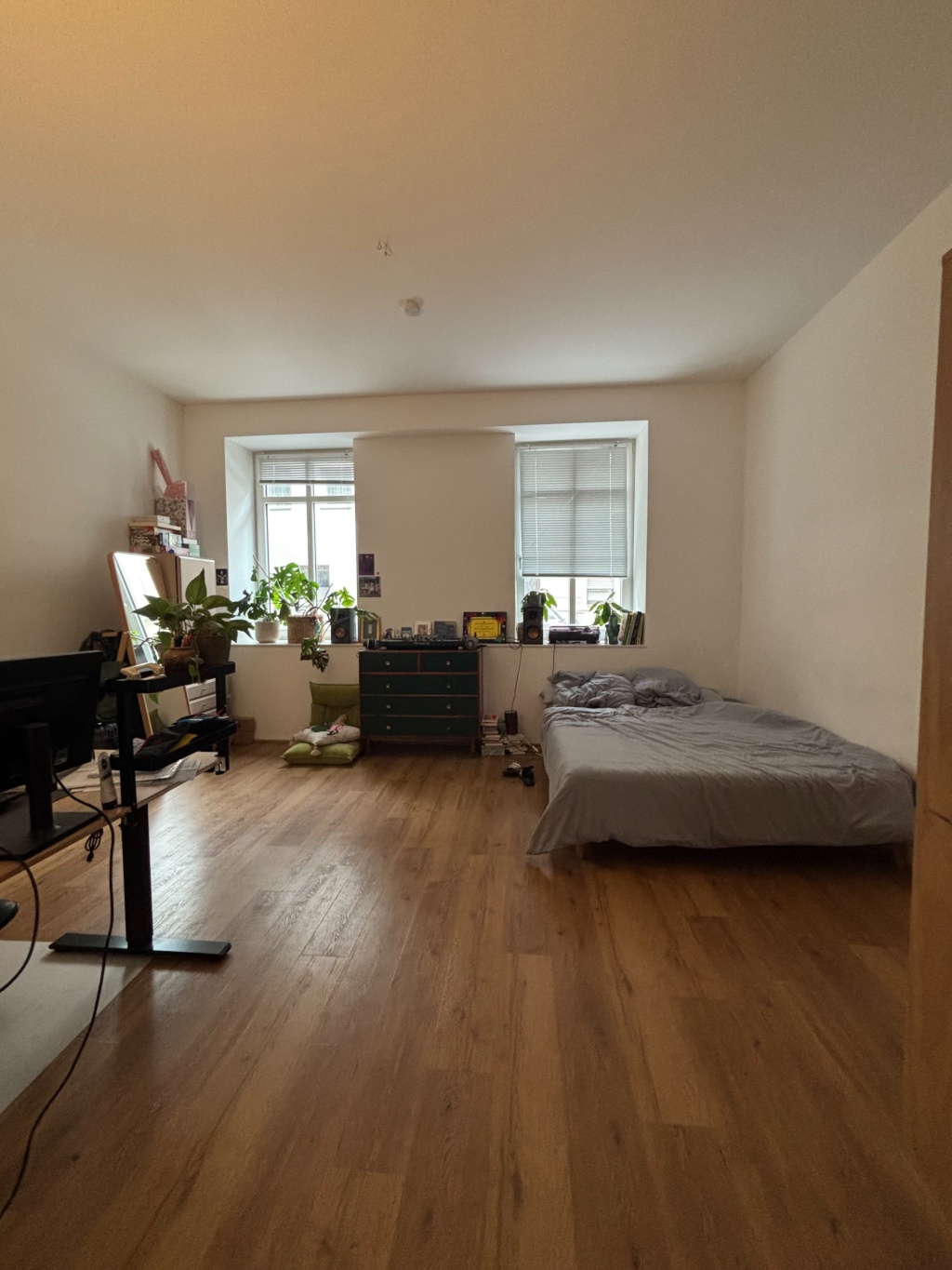 Möblierte Wohnung zur Zwischenmiete in Köln-Nippes (29.08.2026 – 18.09.2026) – Siebachstraße, 50733 Köln Nippes – Vorschaubild 3