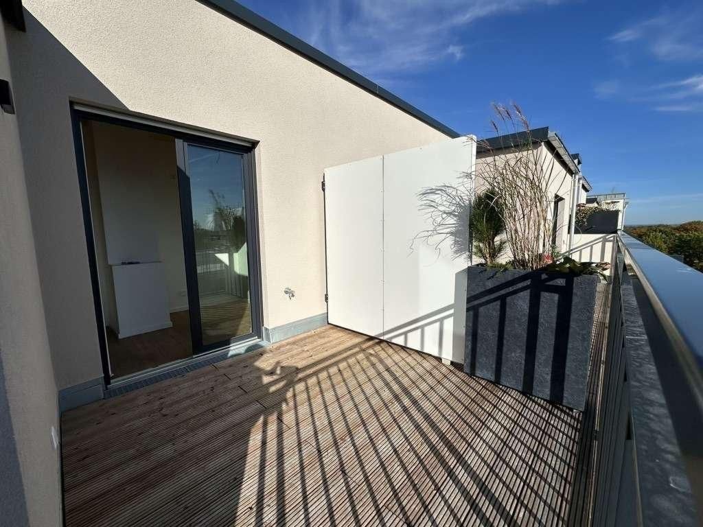 Ehrenfeld – Neubau mit Balkon zur Zwischenmiete – WG geeignet