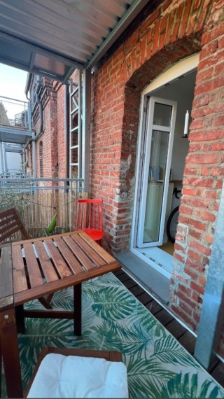 Ad image: 65 m2 Altbauwohnung in St. Johannis - 9 Monate
