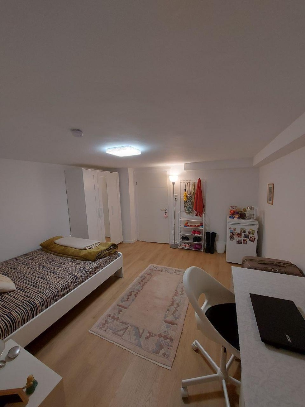 Furnished Private Room with Anmeldung – Regensburg | €480 All-Inclusive – Am Mühlbach 11, 93051 Regensburg Kumpfmühl-Ziegetsdorf-Neuprüll – Vorschaubild 3