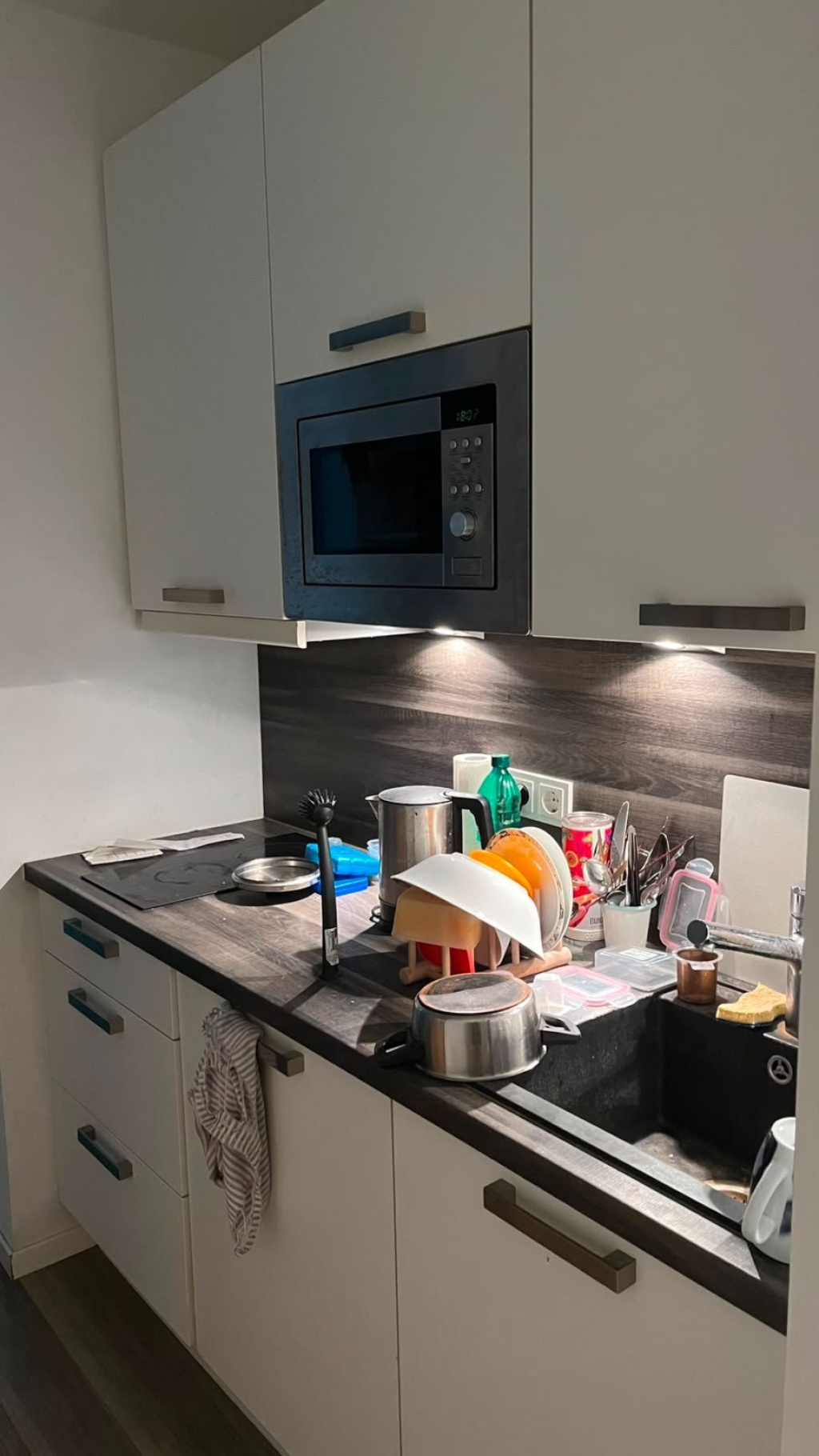 Schönes Studio in Ehrenfeld zur Untermiete – Helmholtzstraße, 50825 Köln Ehrenfeld – Vorschaubild 2