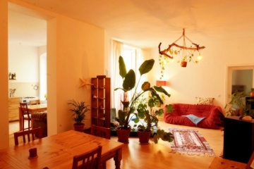 Lichtdurchflutete 89 m2 Wohnung am Helmholtzplatz | 1 Monat — photo 1