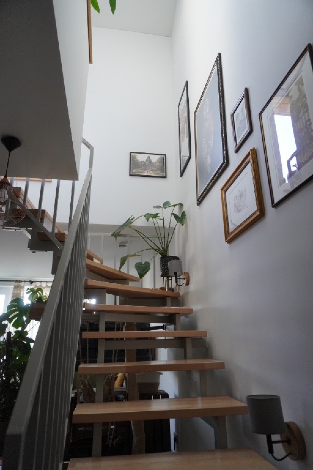 Möblierte Maisonette-Wohnung mit Dachterrasse und Stellplatz in der Dresdner Neustadt zur Zwischenmiete – Lößnitzstraße, 1097 Dresden Leipziger Vorstadt – Vorschaubild 12