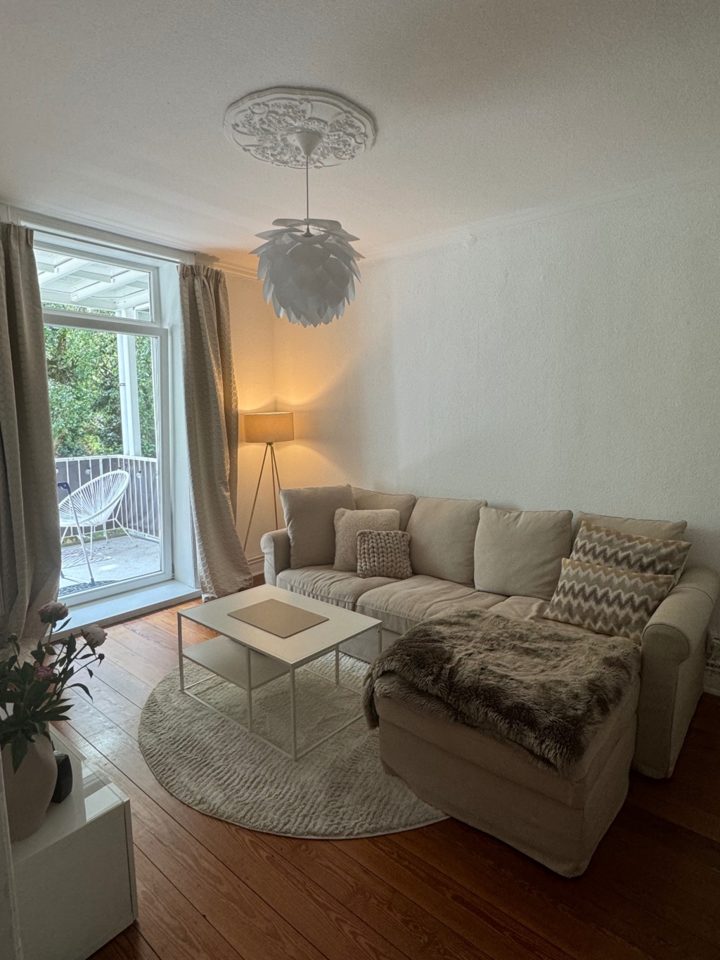 Möbilerte 3 Zimmer Wohnung in Eppendorf