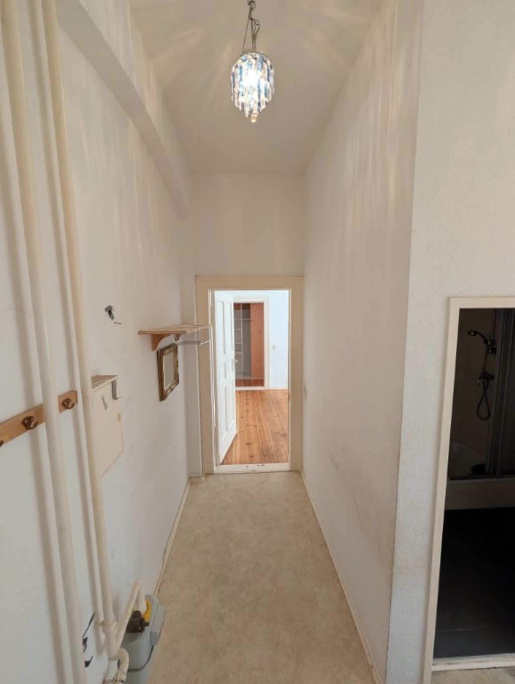 Untermieter:in für 2-3 Monate gesucht! 2 Zimmer Berlin Mitte teilmöbliert! – Brunnenstraße, 13355 Berlin Gesundbrunnen – Vorschaubild 4