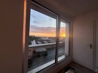Dachgeschoss sehr hell mit Terrasse! — photo 1
