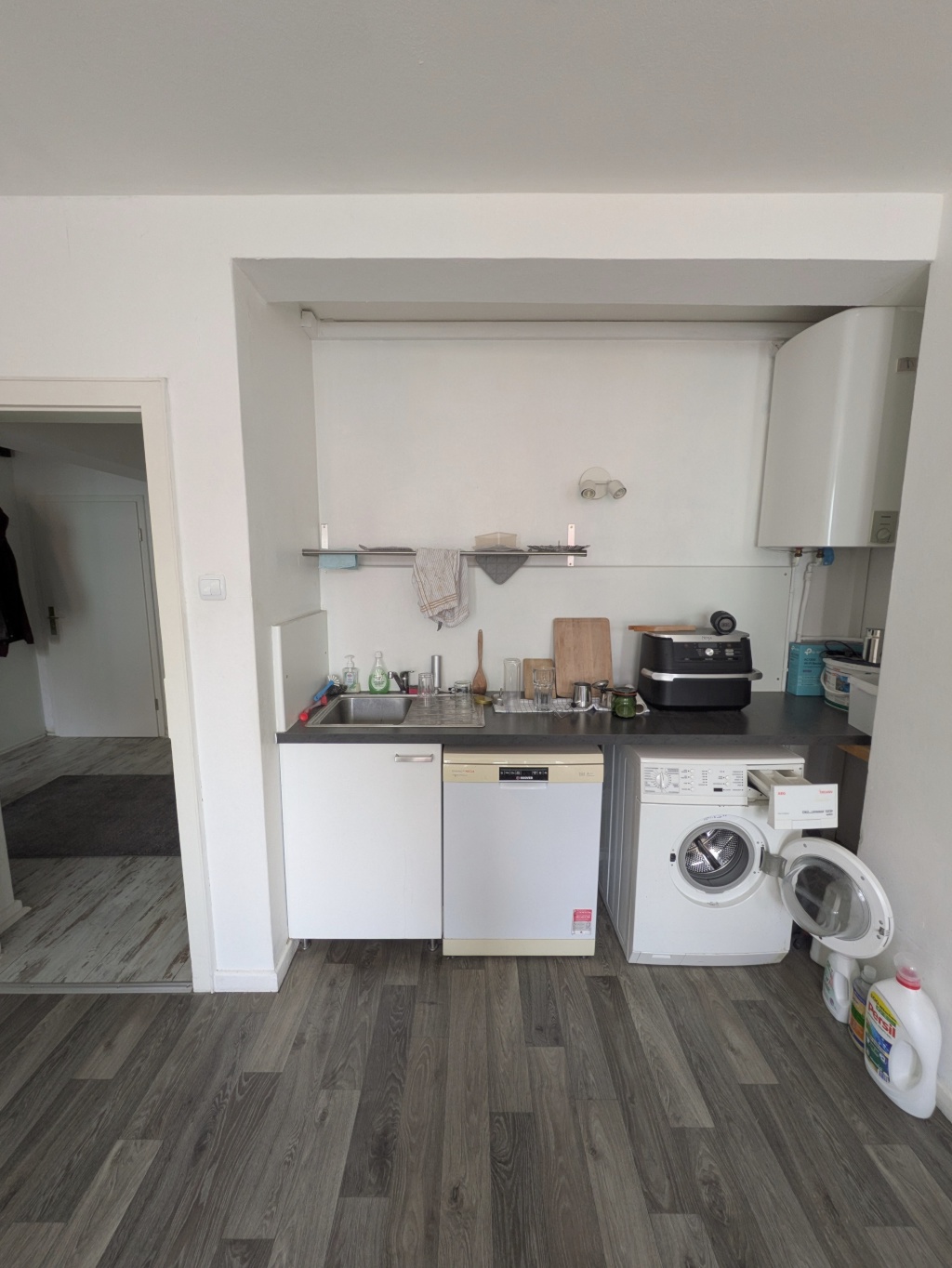 WG-Zimmer Innenstadt Kommenderiestraße - Wohnzimmer/Küche