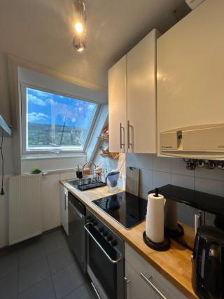 Ihr neues Zuhause im Stuttgarter Osten: Charmanter 2-Zimmer-Lichtblick im 3. OG