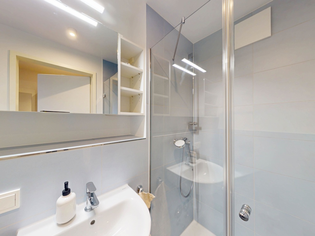 1 Monat mietfrei! Smartes 1-Zimmer-Apartment für Studierende im Quartillion Wiesbaden – Im Rad 15, 65197 Wiesbaden Biebrich – Vorschaubild 8