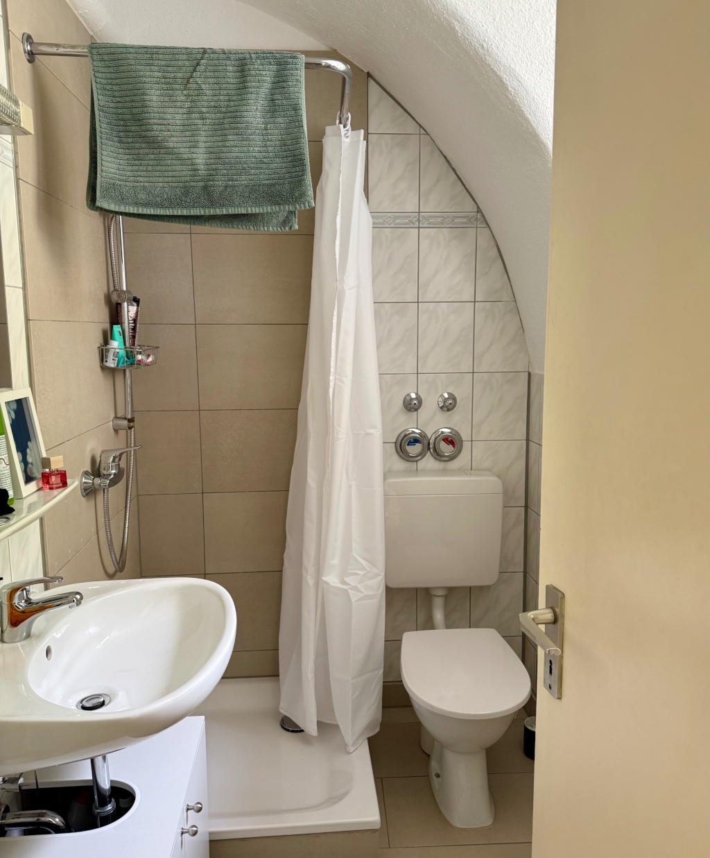 Möblierte 1-Zimmer-Wohnung zur Zwischenmiete (Februar – Oktober 2027) – 97080 Würzburg Altstadt – Vorschaubild 7