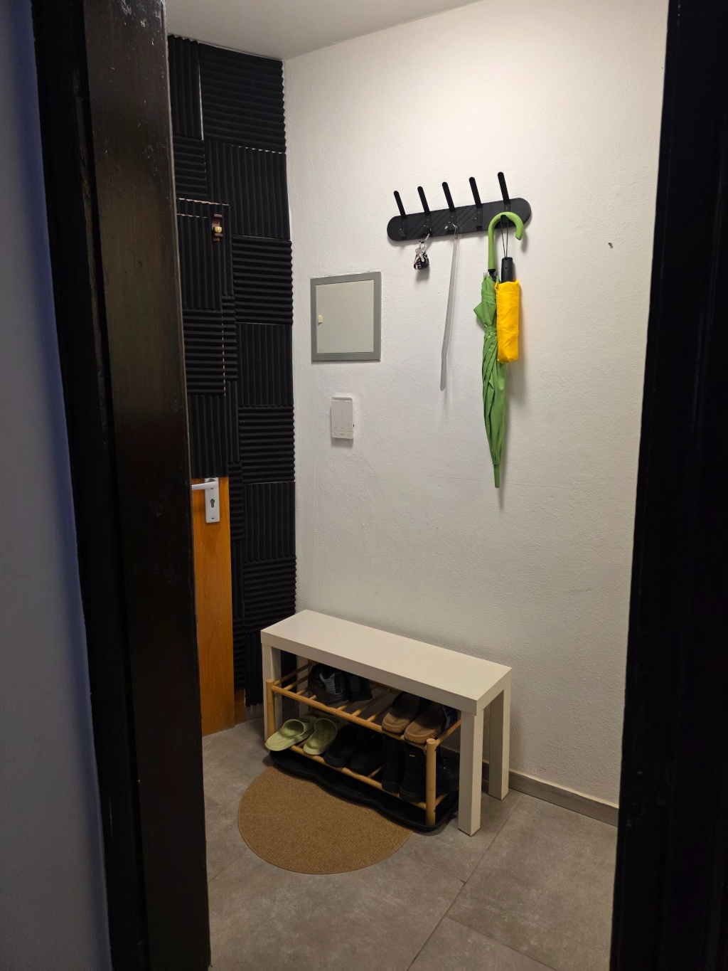 Ab Sofort, Zimmer in einer ruhigen, renovierten Wohnung für ein semester, mit Möbel – 93053 Regensburg Kasernenviertel – Vorschaubild 7