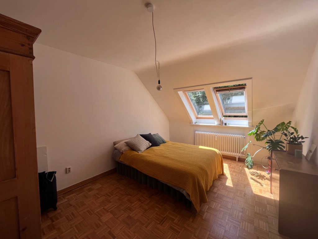 Untermiete vom 01.09.-26.10. – Grelckstraße, 22529 Hamburg Lokstedt – Vorschaubild 2