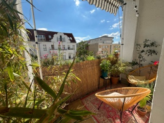 2 Zimmer renovierter Altbautraum mit modernem Bad, Küche & Balkon — photo 1