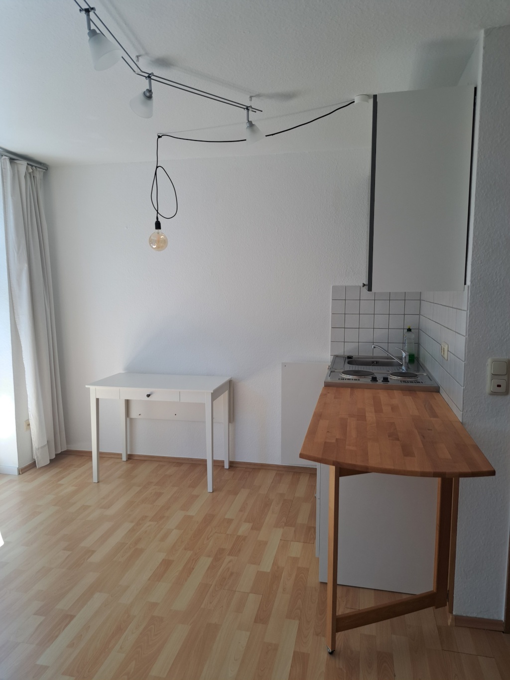 sonnige Einzimmerwohnung in Innenstadtnähe – Bayreuther Straße, 91054 Erlangen Erlangen-Nord – Vorschaubild 9