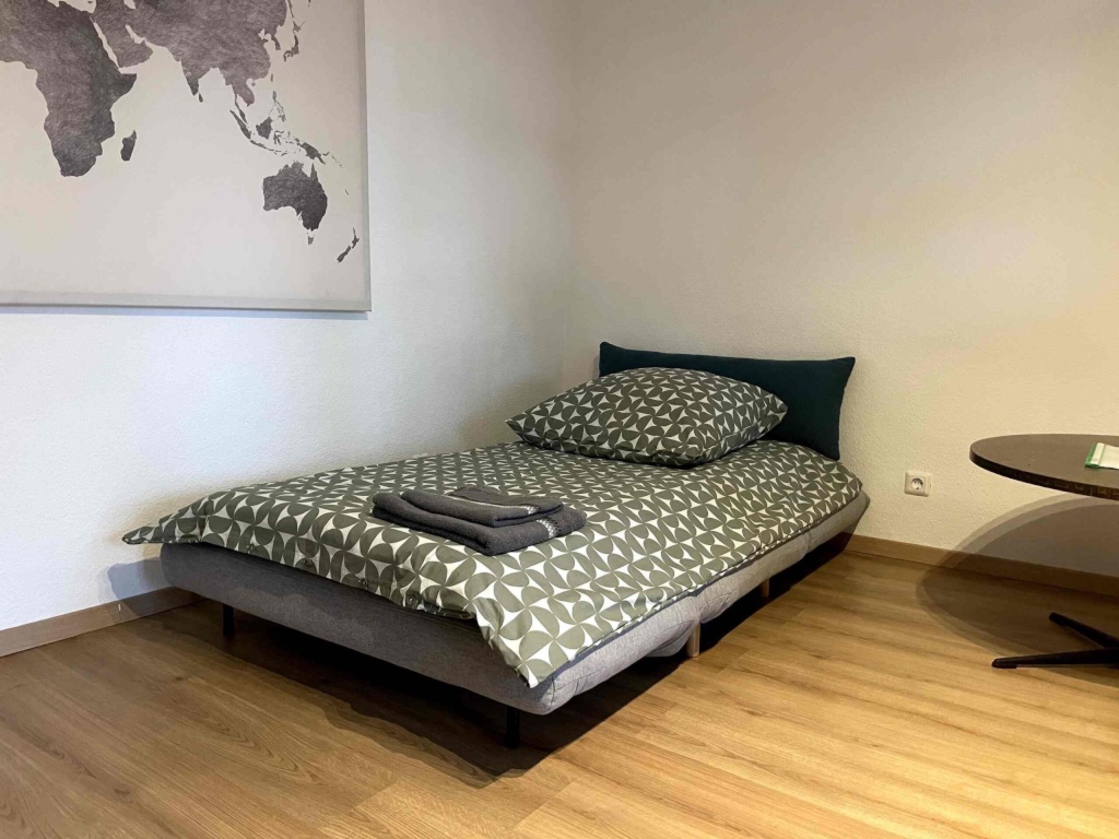 Neu eingerichtete 2er-WG – möblierte Zimmer, eines mit Balkon – Elpke 21a, 33605 Bielefeld Stieghorst – Vorschaubild 10