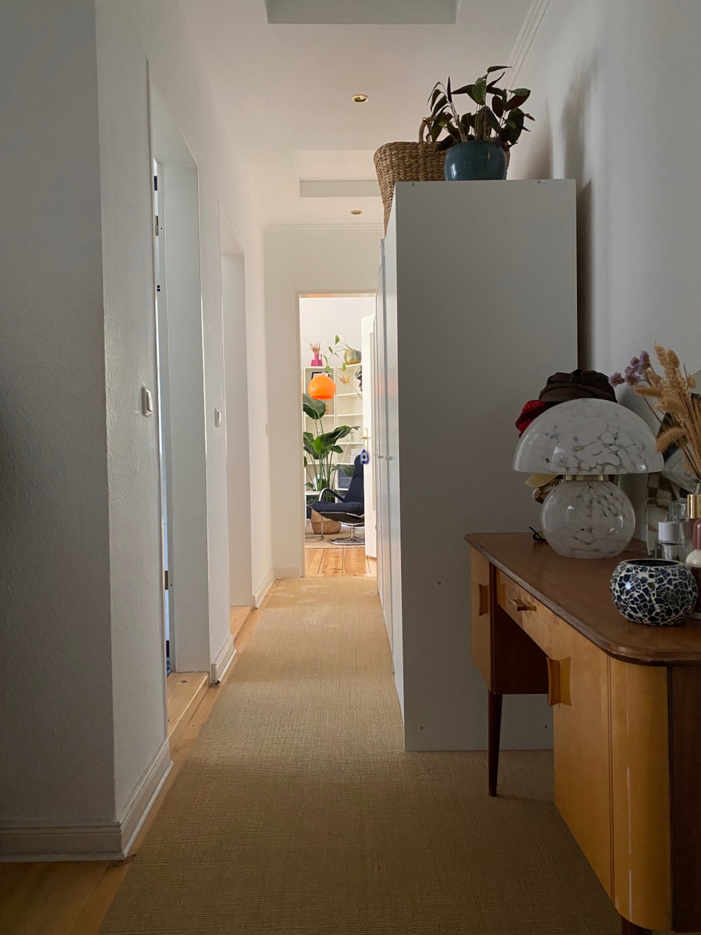 Möblierte 1,5 Zimmer Wohnung zur Untermiete ab Mitte September- FLINTA& Paare Willkommen! – Hauptstraße, 10827 Berlin Tempelhof-Schöneberg – Vorschaubild 2