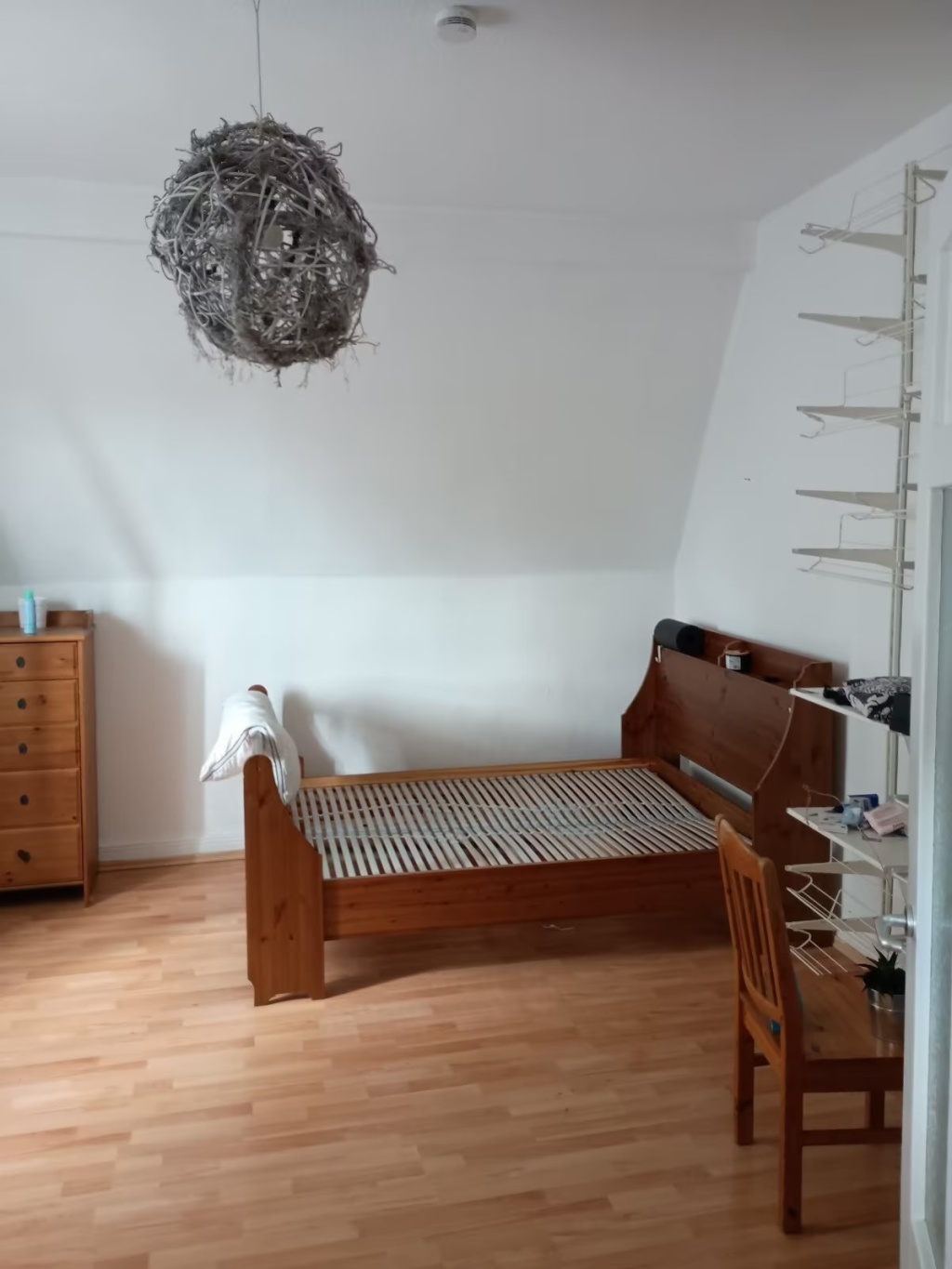 Vollmöbliertes 2-Zimmer-Apartment in Bochum-Gerthe – auch zimmerweise – Hiltroper Landwehr 65, 44805 Bochum Gerthe – Vorschaubild 3