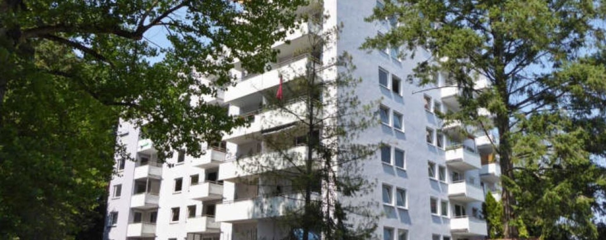 WG-Zimmer Erlangen Dompfaffstraße 144 - Außenansicht