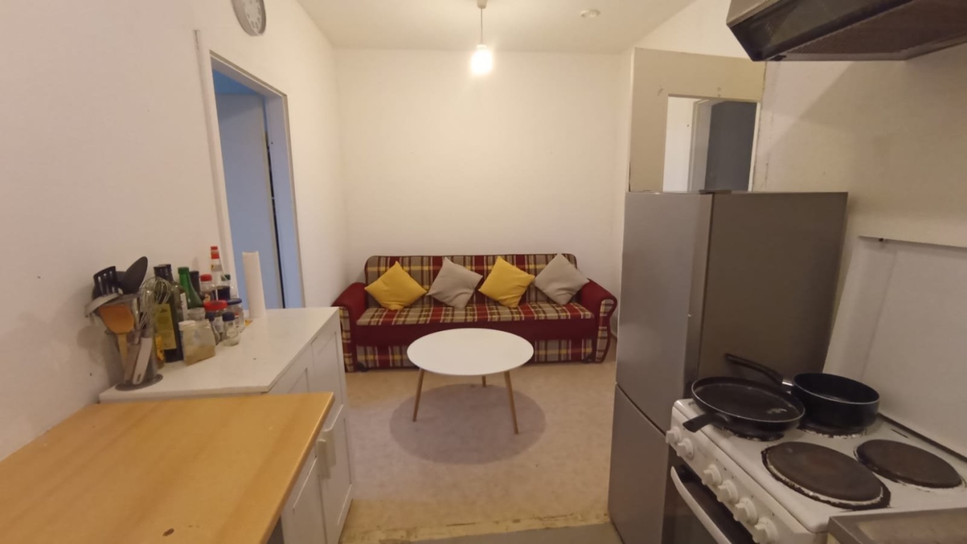 WG-Zimmer Kaulsdorf Ehm-Welk-Str 38 - Küche