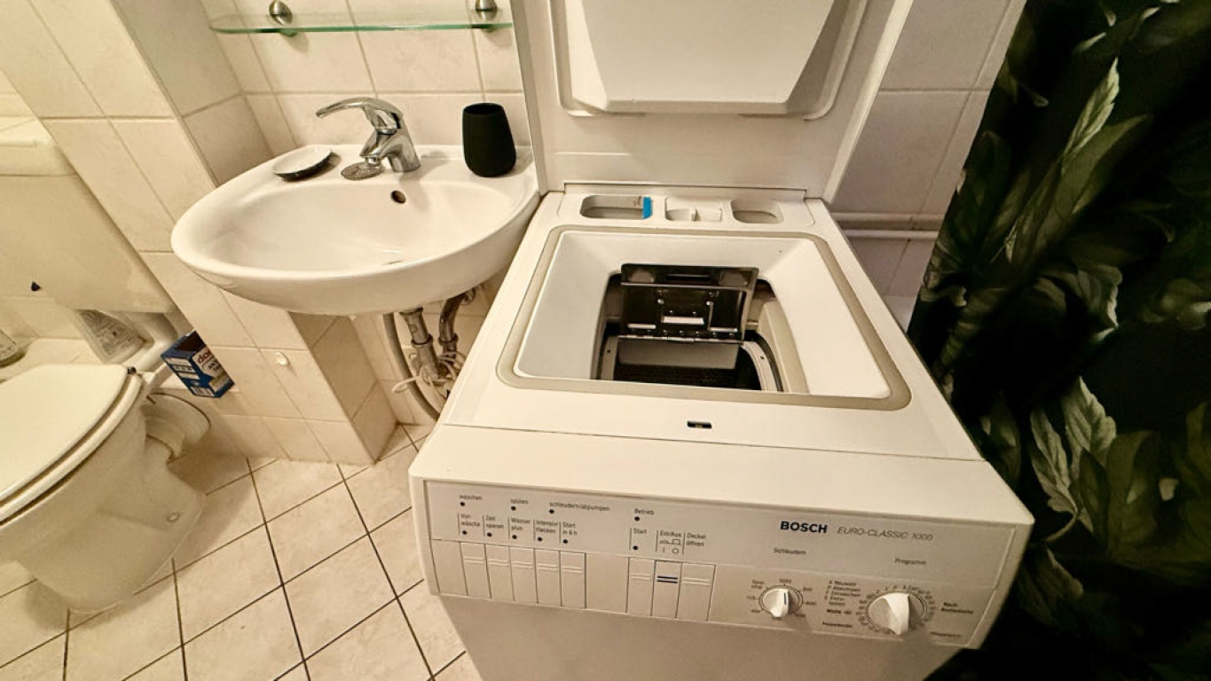 Apartamento Karlshorst Stolzenfelsstraße - bosch washing machine