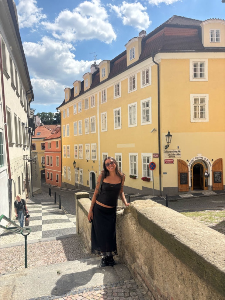 Anzeigenbild: Looking for a friendly flatshare in east berlin