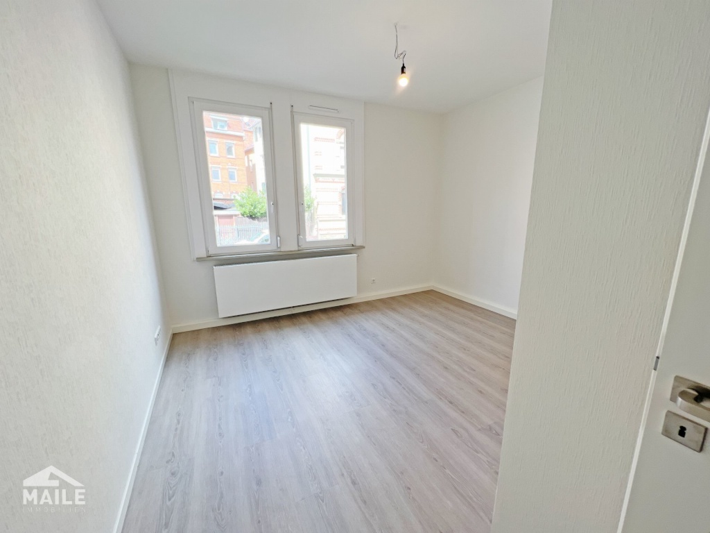 Hochwertig sanierte 3 Zimmer-Altbauwohnung mit Einbauküche in S-Süd! – Möhringerstr 149, 70199 Stuttgart Süd – Vorschaubild 4