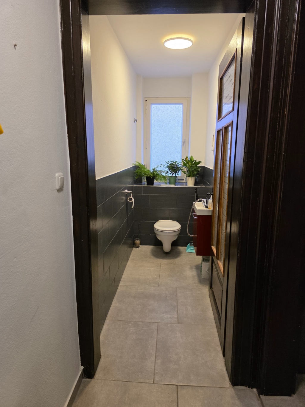 Ab Sofort, Zimmer in einer ruhigen, renovierten Wohnung für ein semester, mit Möbel – 93053 Regensburg Kasernenviertel – Vorschaubild 5