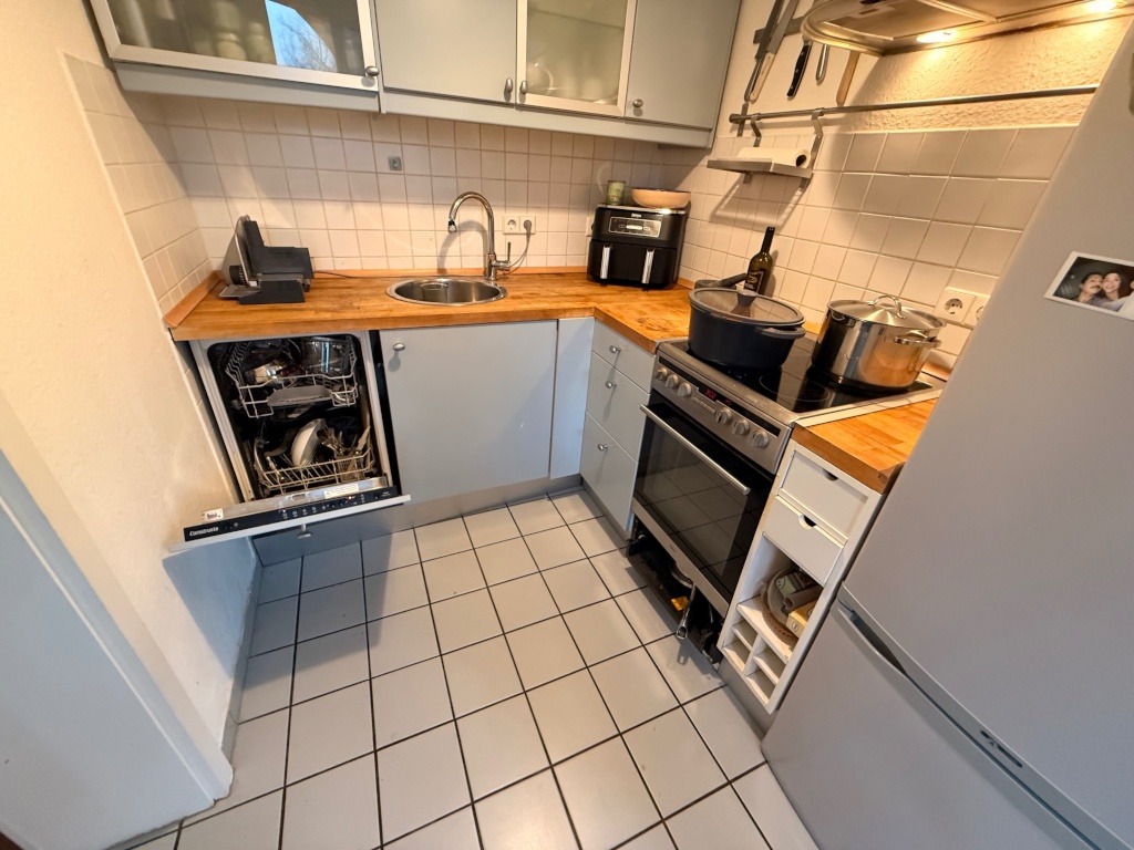 Schönes Zuhause auf Zeit - 27.08 - 03.10.2026 – Hitzelerstraße 97a, 50968 Köln Marienburg – Vorschaubild 4