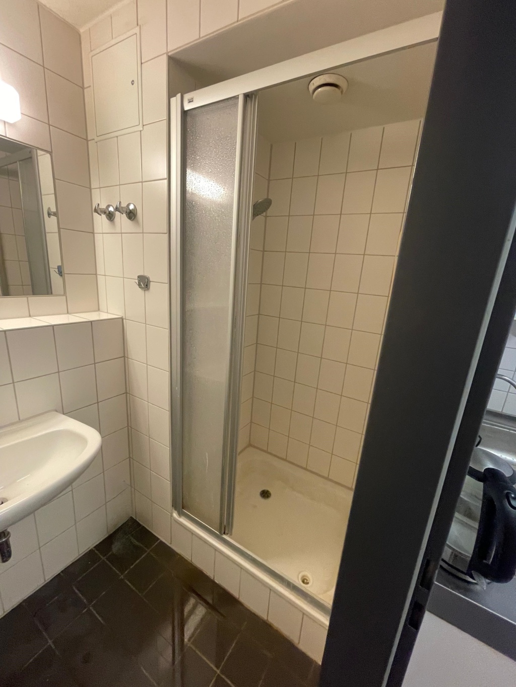 Bright Furnished Top-Floor Apartment - for Students – spittaler str 1d, 28359 Bremen bremen – Vorschaubild 4