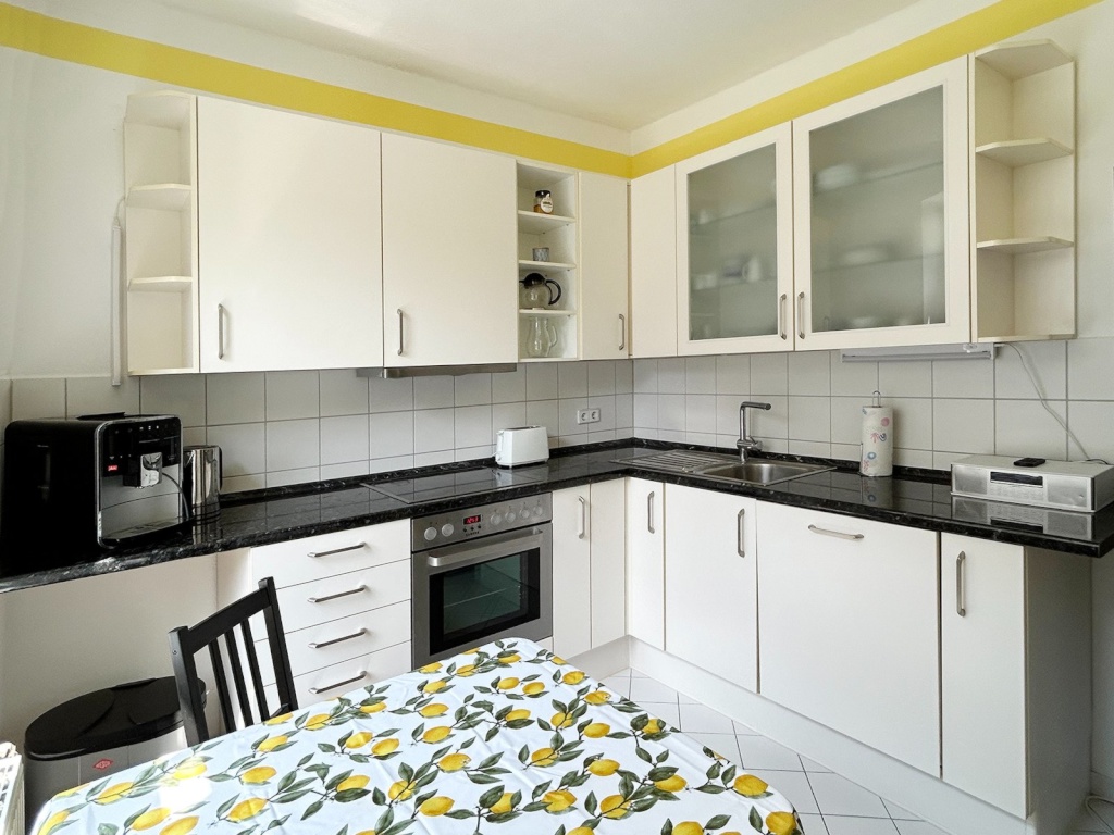 Exklusiv möblierte 3-Zimmer-Altbauwohnung in historischer Jugendstilvilla - Ihr stilvolles Zuhause auf Zeit in Dresden – Wilhelm-Franz-Strasse 7, 1157 Dresden Cotta – Vorschaubild 5