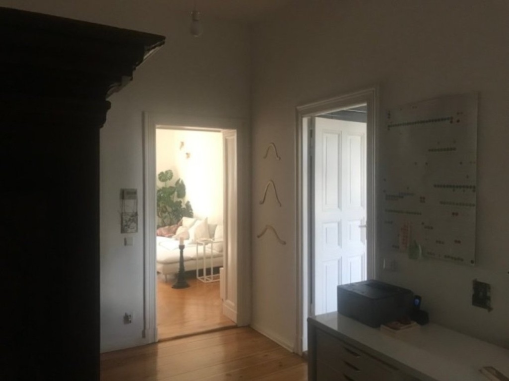 Mitten in Eimsbüttel. Sehr helle und ruhige 3 Zimmer-Wohnung, teilmöbliert, unterzuvermieten – Luruper Weg, 20259 Hamburg Eimsbüttel – Vorschaubild 3