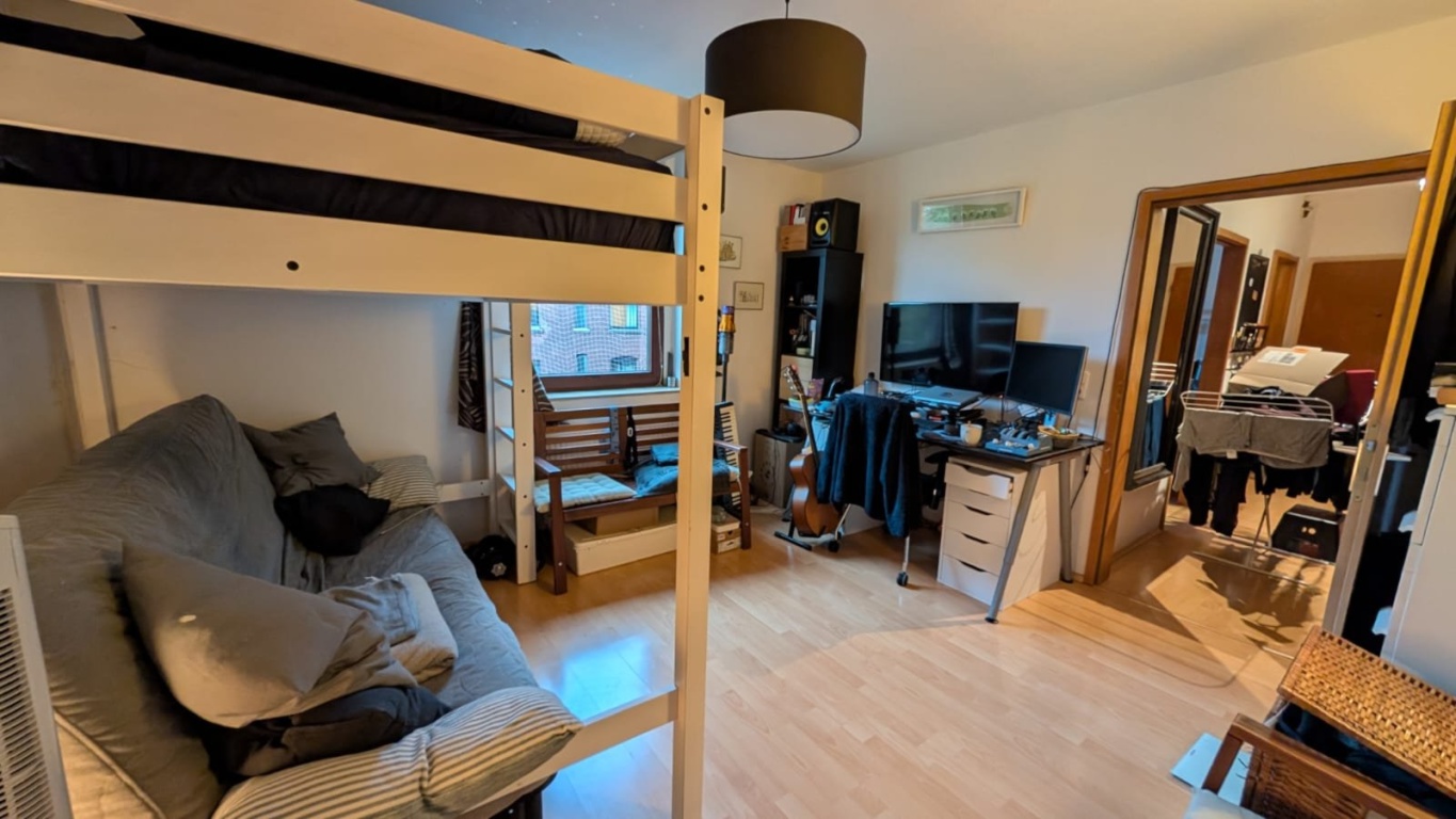 Sehr schöne und gut geschnittene 1 Zimmer Wohnung Köln Mülheim Altbau SAE Schule – Bergisch Gladbacher Str. 73, 51065 Köln Mülheim – Vorschaubild 4