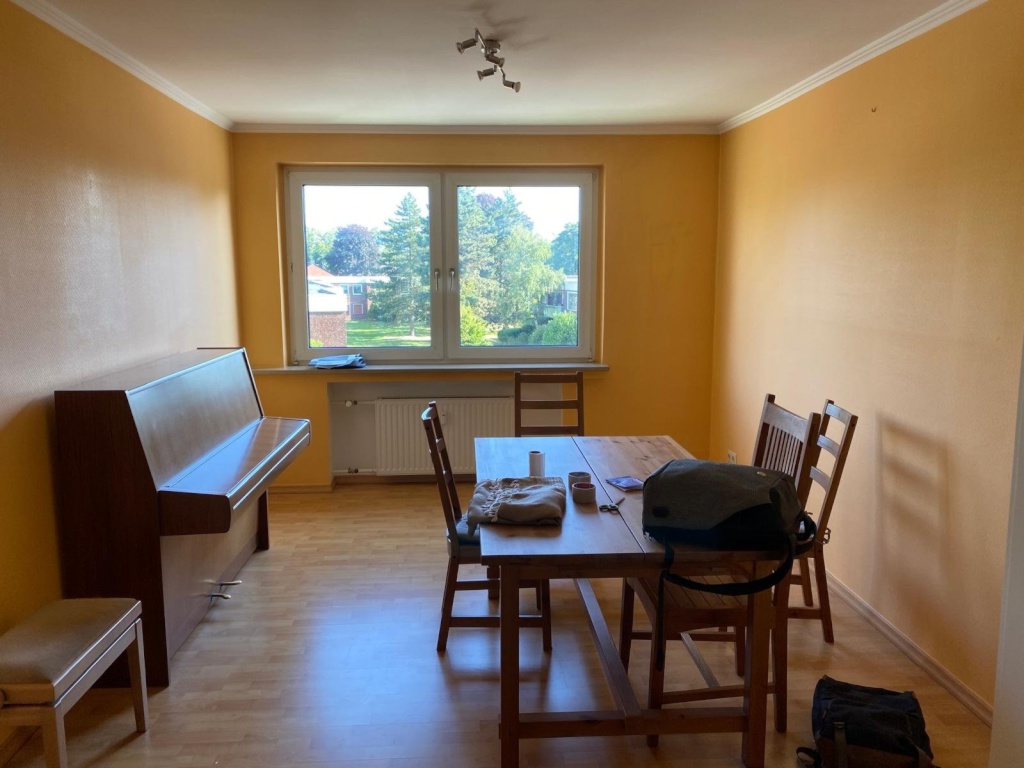 3-Zimmer Wohnung, 89 m2, voll möbliert, Balkon – Düsseldorf Lörick – €1.750 warm – ab 27.08.2026 – 40547 Düsseldorf Lörick – Vorschaubild 5
