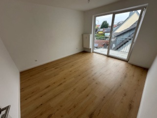 Anzeigenbild: 3er WG Neugründung in Aschaffenburg Schweinheim