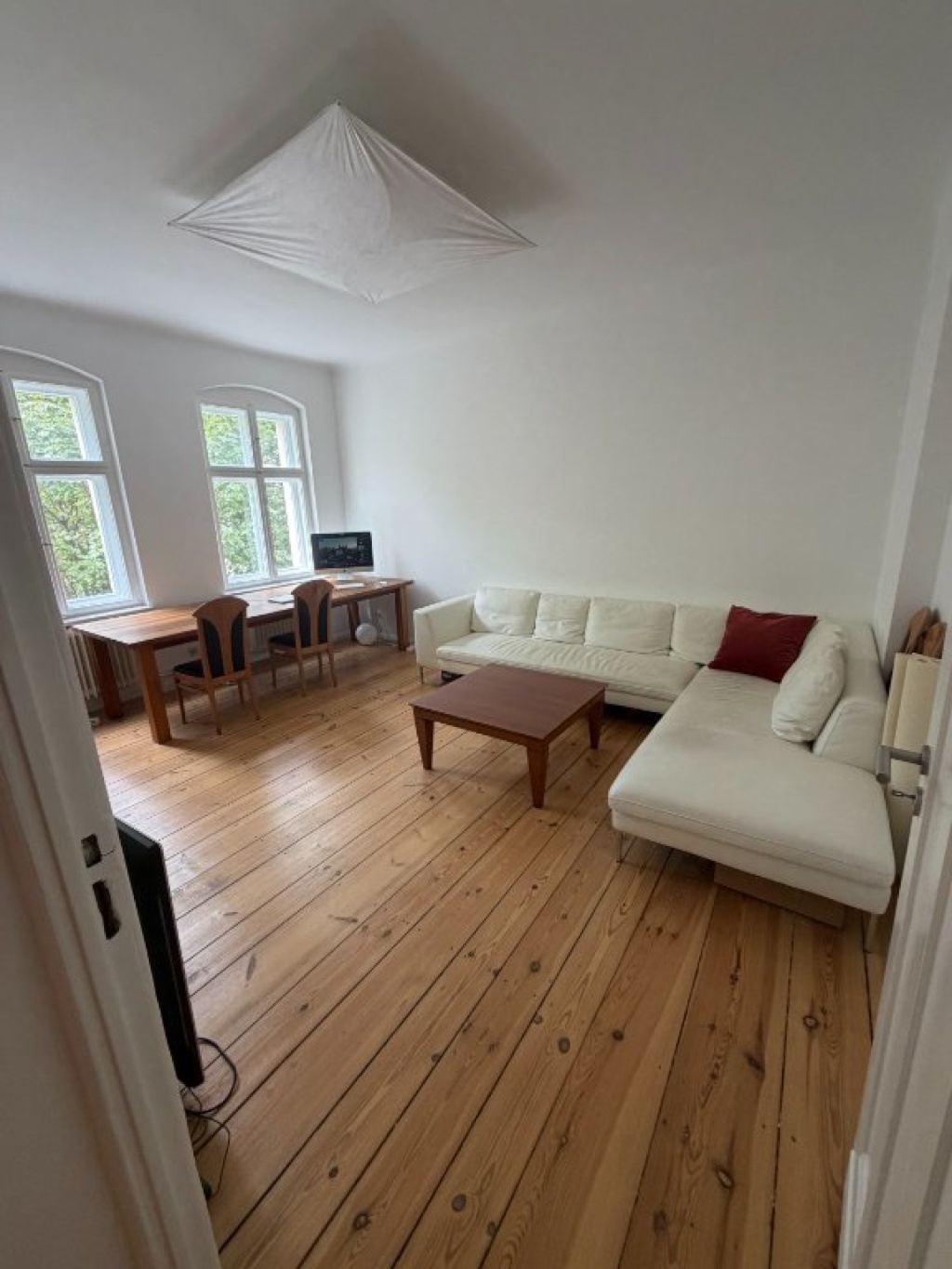Helle, sanierte 60m2-Altbauwohnung in Moabit, voll möbliert, ruhiger Hofblick