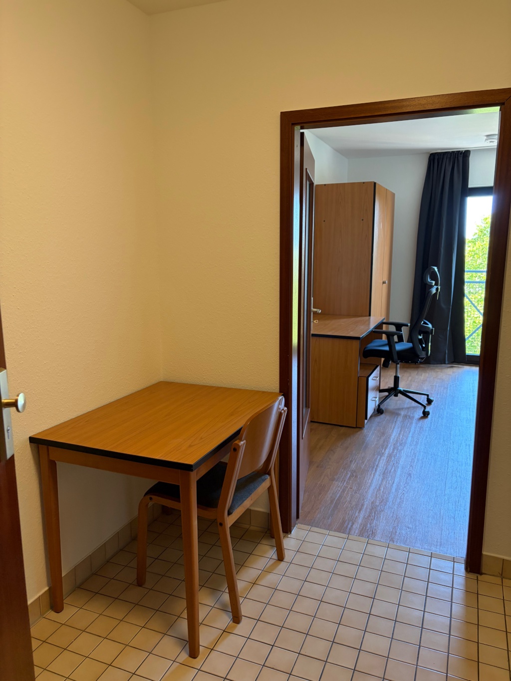Studio Apartment in bester Lage (nähe Uni, Hbf, Hochschule) mit Küche - für Studenten – 68199 Mannheim Neckarau – Vorschaubild 5