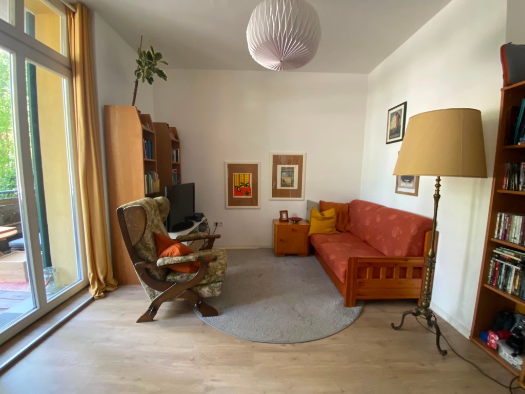Zwischenmiete: Gemütliche, möblierte 1-Zimmer-Wohnung mit großem Balkon in Potsdam-Bornstedt (11.09-11.10.) – Dennis-Gabor-Straße, 14469 Potsdam Bornstedt – Vorschaubild 5