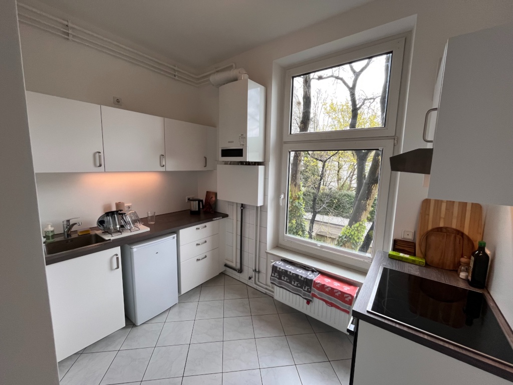 Wunderschöne Altbauwohnung (3,5 Zimmer) in Hamburg Eimsbüttel – Fettstraße, 20259 Hamburg Eimsbüttel – Vorschaubild 2