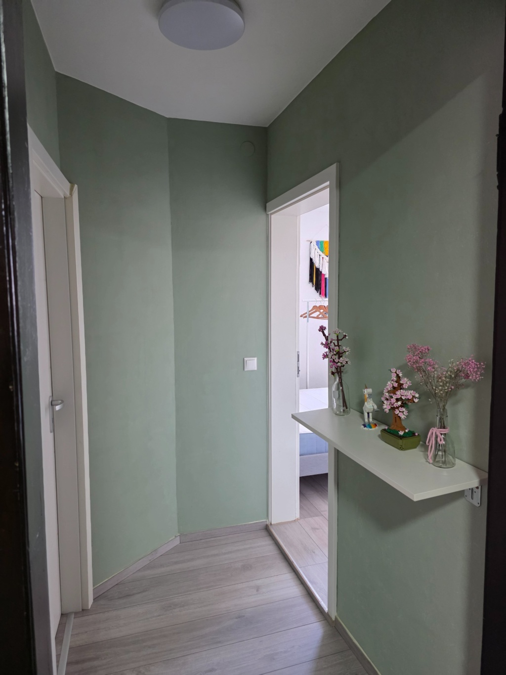 Ab Sofort, Zimmer in einer ruhigen, renovierten Wohnung für ein semester, mit Möbel – 93053 Regensburg Kasernenviertel – Vorschaubild 17