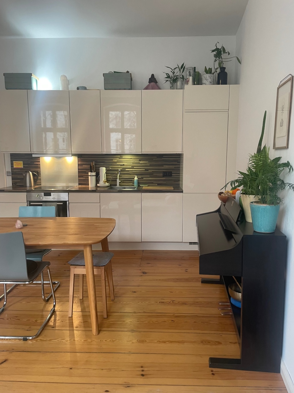 Helle 1 Zimmer Wohnung in Kreuzberg am Viktoriapark – Untermiete 27.09.26-31.01.27 – Kreuzbergstraße, 10965 Berlin Friedrichshain-Kreuzberg – Vorschaubild 3