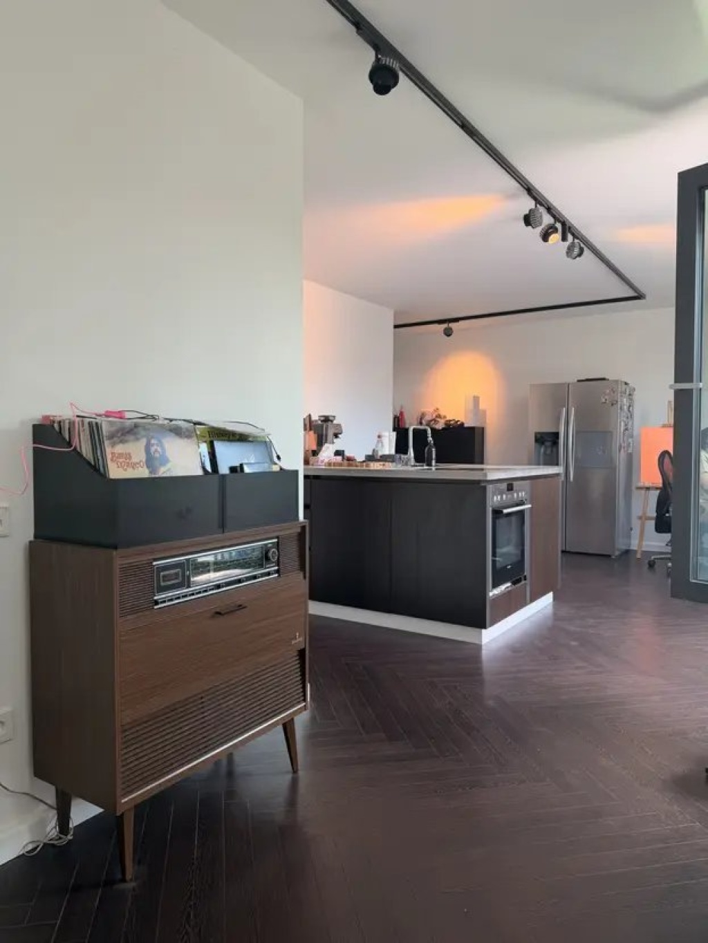 Möblierte Penthouse Wohnung in Hamburg-Altona zur befristeten Untermiete