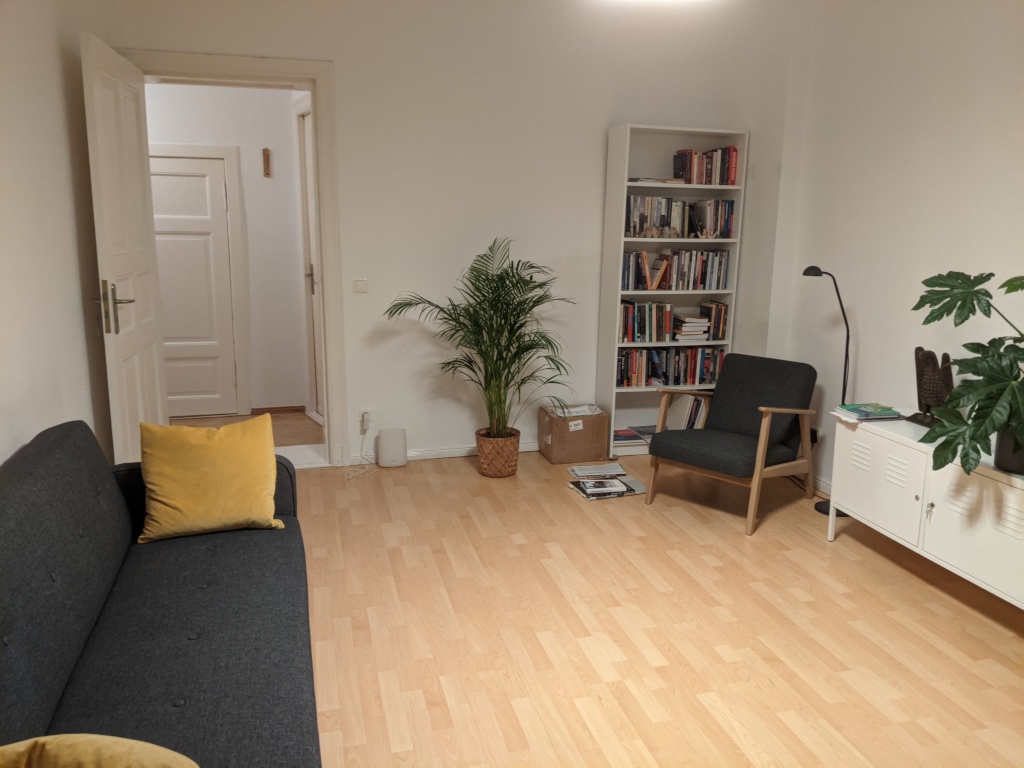 furnished apartment with 2 bright rooms for time rental for one or two years – Siegfriedstr. 15, 12051 Berlin Neukölln – Vorschaubild 2