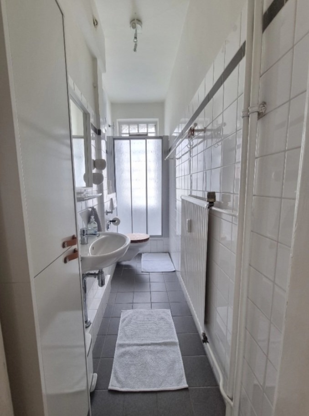 Gemütliche, helle 3 Zimmer Wohnung in Ottensen mit Balkon – Barnerstraße 7, 22765 Hamburg Ottensen – Vorschaubild 2