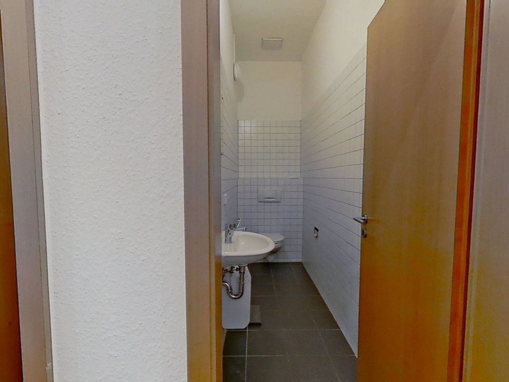 Familien und WG ́s aufgepasst: Weitläufige 4-Zimmer-Wohnung mit sonnigem BALKON – Breiter Weg 255, 39104 Magdeburg Altstadt – Vorschaubild 11